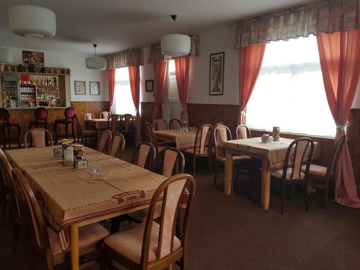 Penzion Na Pracharne Kladruby  エクステリア 写真