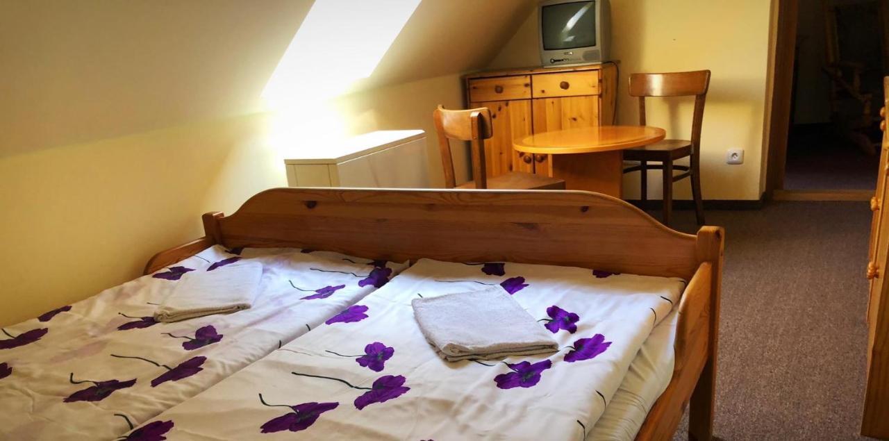 Penzion Na Pracharne Kladruby  エクステリア 写真