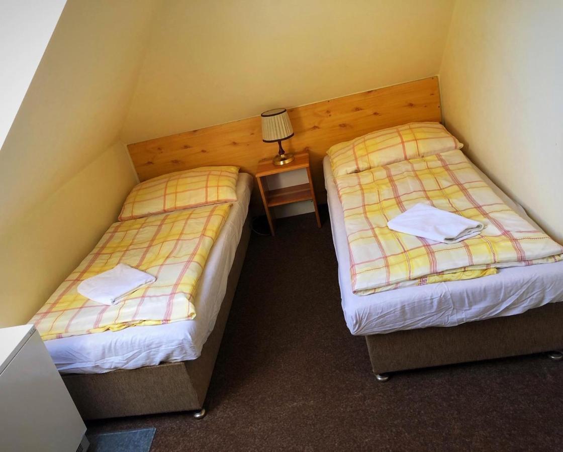 Penzion Na Pracharne Kladruby  エクステリア 写真